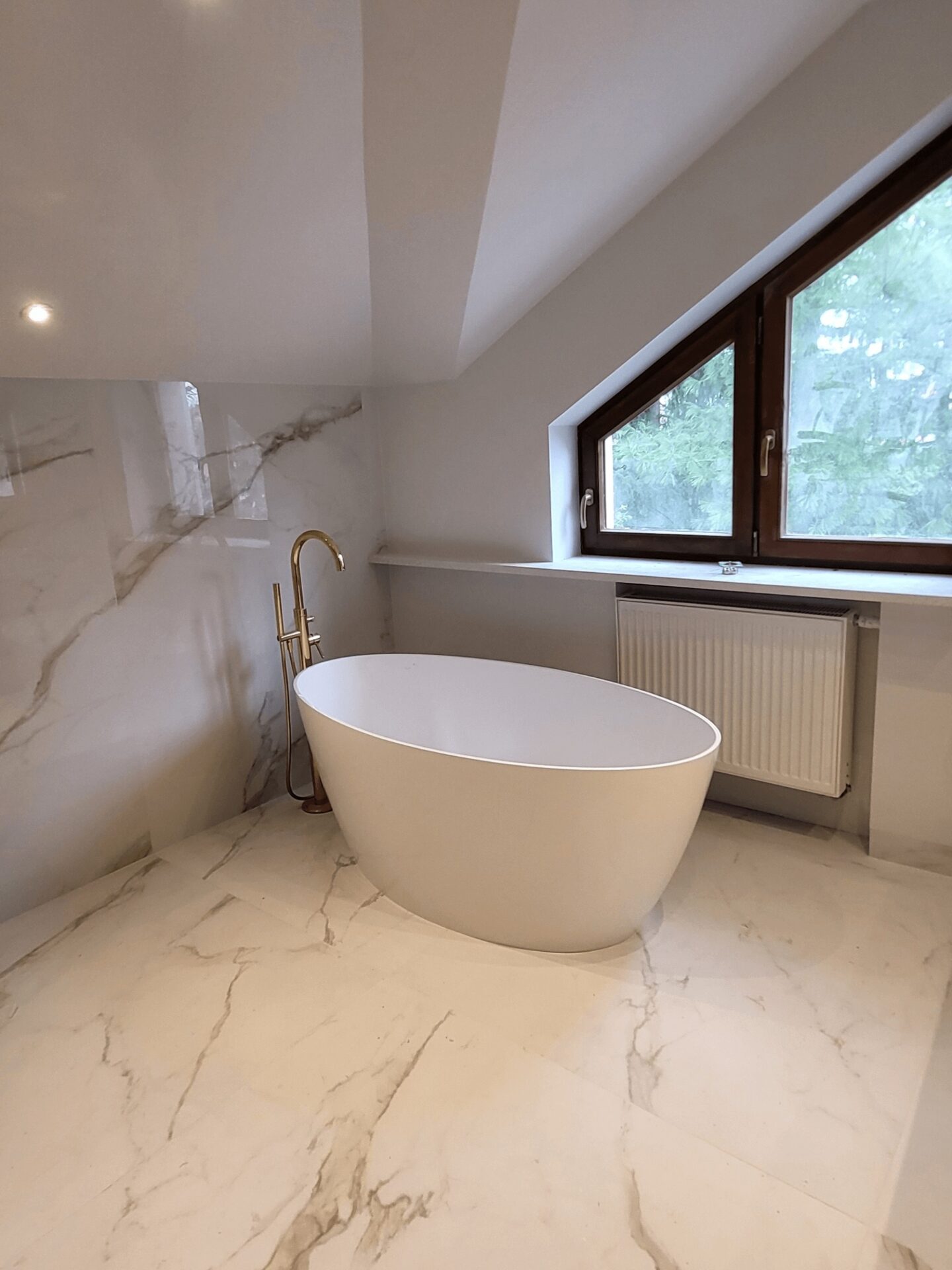 łazienka na poddaszu warszawa